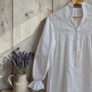 Vestido/Bata vintage con Pechera plisada, algodon