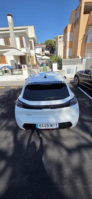 Peugeot 208 2024