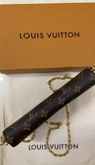 Louis    Vuitton    Felicie    Pochette