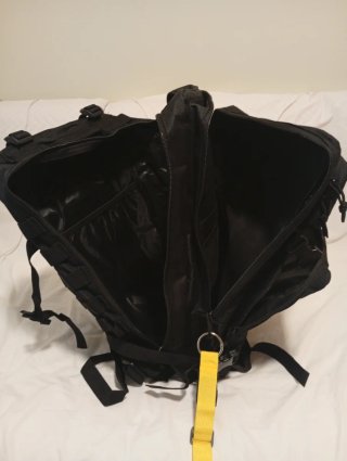 Mochila Táctica 45L + Reflectante
