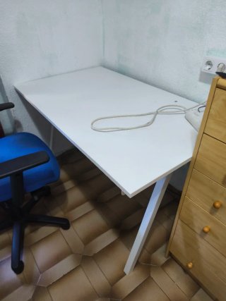 Escritorio amplio 120x70 cm