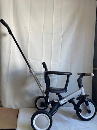 Triciclo Infantil Multiusos Kikkaboo 5 en 1