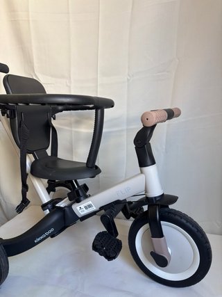 Triciclo Infantil Multiusos Kikkaboo 5 en 1