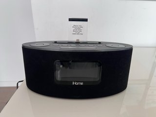 iHome Altavoz 3 en 1 Carga iPhone