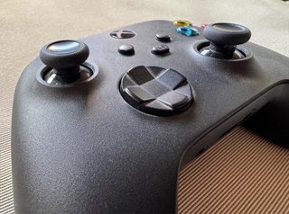 Xbox Series X 1TB + Juegos
