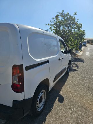 Peugeot Partner 2021