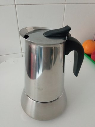 Cafetera italiana de acero inoxidable