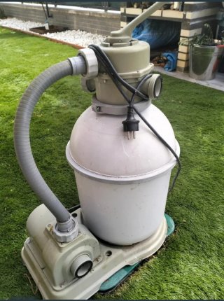 Piscina desmontable con depuradora de arena