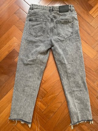 Pantalones vaqueros grises mujer