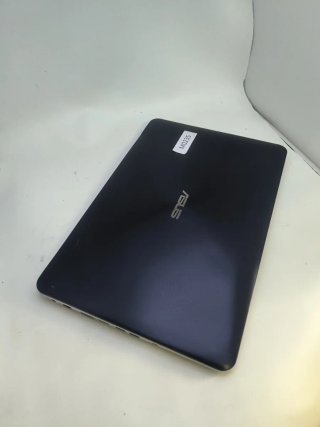 Portátil Asus K555L Plata y Negro