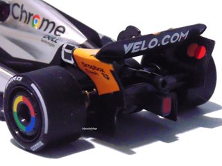 SCALEXTRIC ADVANCE F1 MCLAREN OSCAR PIASTRI 2025