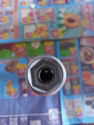 Llave de tubo 24/26 Bellota