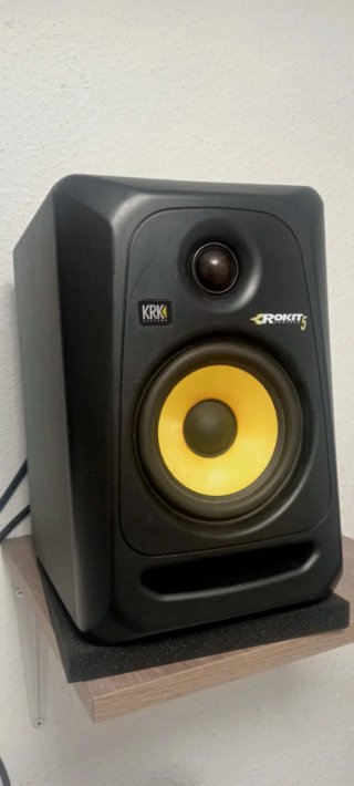 Monitor de estodio KRK Rokit 5