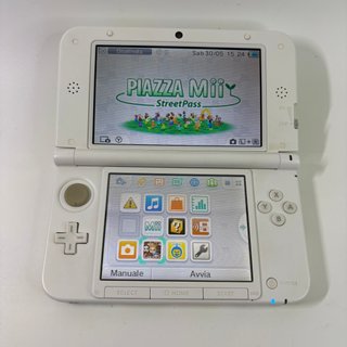 Nintendo 3DS XL Luigi Edition