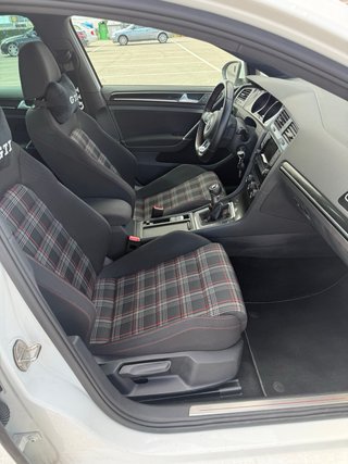 Volkswagen Golf gti 2016