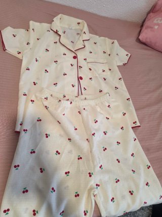 Pijama corto verano cerezas