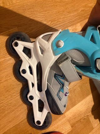 Patines infantiles con bolsa y casco