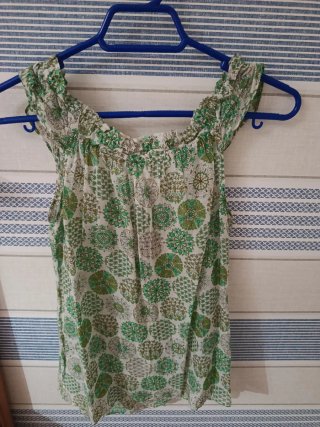 Blusa de tirantes estampada mujer