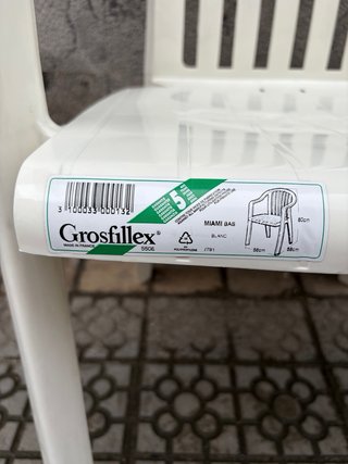 Silla apilable de plástico blanco 4ud disponibles