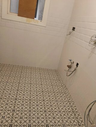ALBAÑIL, FONTANERO Y PINTOR CON EXPERIENCIA