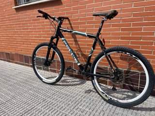 Bicicleta Montaña Pellis Phantom Negra