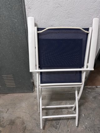 Sillas plegables azul y blanco
