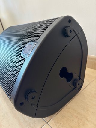 Altavoz Turbosound M10