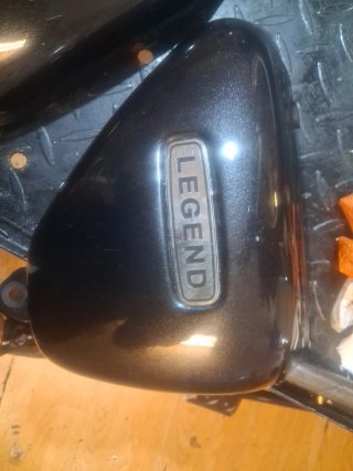 Piezas Triumph Legend TT El precio es orientativo