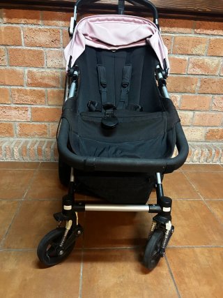 Carrito Bebé Bugaboo Camaleon 3. Con sombrilla