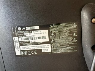 LG 42 Full HD TV