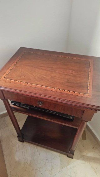 Mueble TV Clásico de Madera con Tapa Giratoria 360