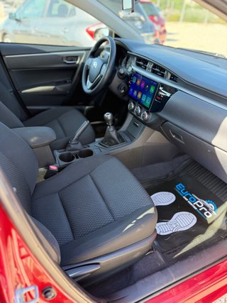 TOYOTA Corolla Sedan 1.33 VVTi Dual Active