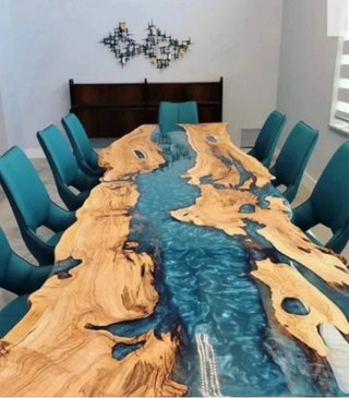 Tavoli in legno e resina