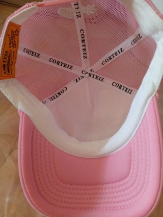 Gorra Corteiz Rosa