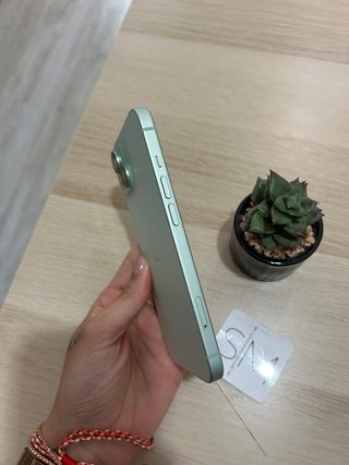 iPhone 15 128gb como nuevo