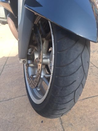 BMW R 1200 RT Negra y Plata