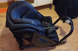 Silla de coche a contramarcha AXKID ONE.