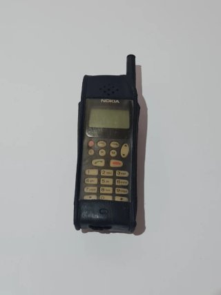 Confezione di 5 Telefoni Vintage Nokia e Alcatel