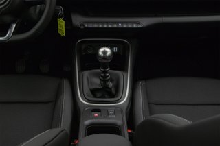 Jeep Avenger Altitude 100CV KM0 2025 Gasolina