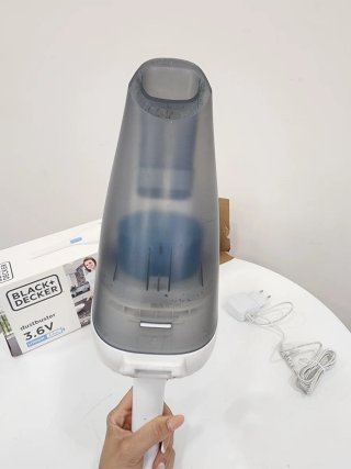 Aspiradora de mano Black+Decker 3.6V