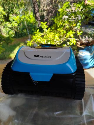 Limpiafondos Piscina Leopard Connect Plus.Estrenar