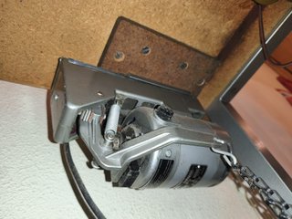 Bancada con motorpara máquina de coser industrial