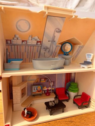 Casa de muñecas Maletin de Playmobil con muebles
