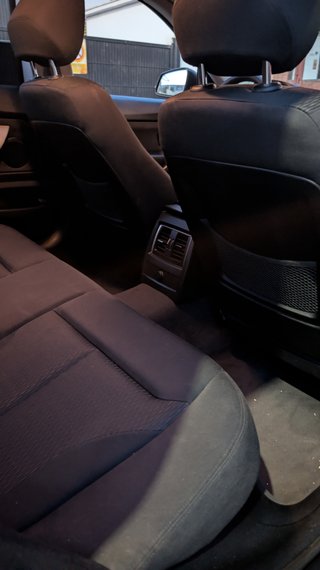 BMW Serie 3 Gran Turismo 318d Automático (2017)
