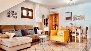 Casa adosada en venta en Zona Sohail en Fuengirola