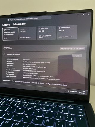 Lenovo Yoga Slim 7 Gen 10 (14" AMD)