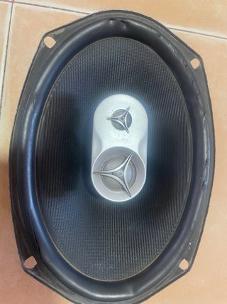 Altavoces JBL gto936e 6x9 3 vías 100W RMS