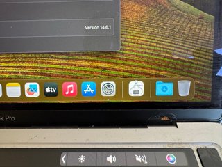 Macbook Pro 13” 2020 - 16GB / 512GB