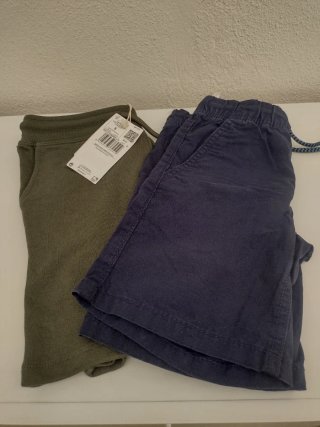Pantalones cortos  Mango y C&A talla 5 años