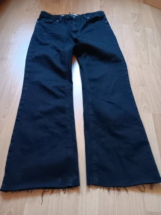Pantalón vaquero Mango negro talla 40